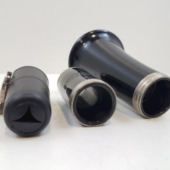 LeBlanc Vito 7212 Clarinet In Hard Case A44775 - Picture 8 of 8